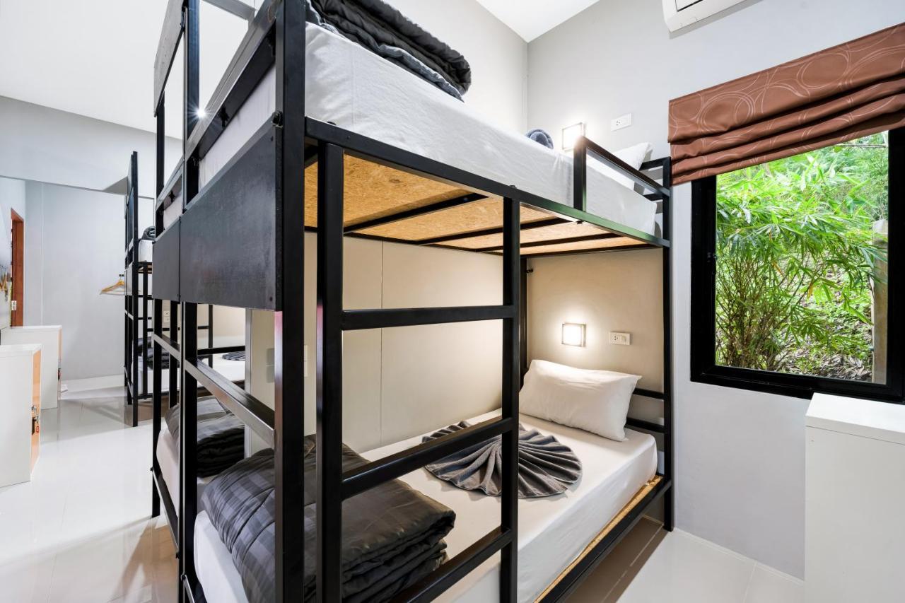 Chill Inn Samui Hostel And Restaurant เกาะสมุย ภายนอก รูปภาพ