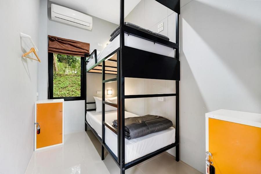 Chill Inn Samui Hostel And Restaurant เกาะสมุย ภายนอก รูปภาพ